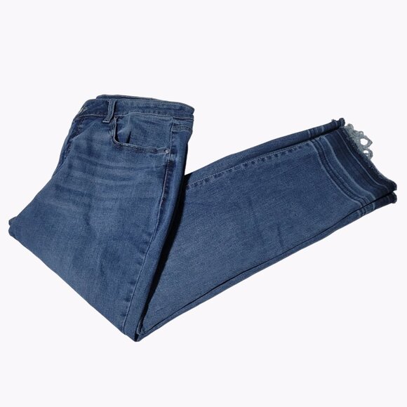 Time And Tru High Rise Jeans Womens Size 14 Straight Medium Wash Denim Raw Hems - Picture 1 of 6